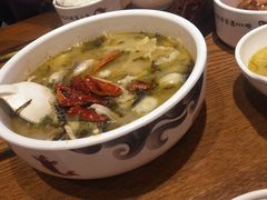 -渝是乎川渝小炒(新世界百货望京店)
