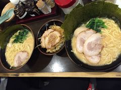 -横浜家系ラーメン壱角家(新宿アルタ裏店)