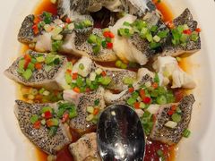 -海派悦庭·海胆烧麦·新融合菜(凯德广场店)