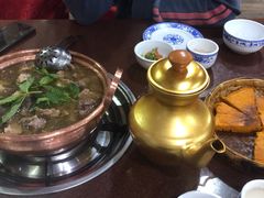-银同牦牛肉火锅