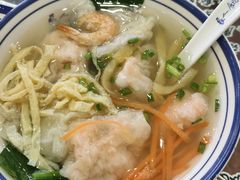 -长人馄饨铺(解放街店)