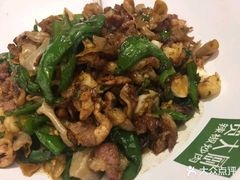 -费大厨辣椒炒肉(万家丽一店)