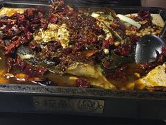 -探鱼·鲜青椒爽麻烤鱼(广州花都来又来店)