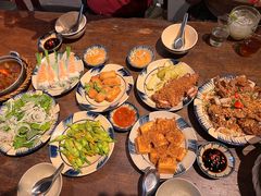 -Cuc Gach Quan Restaurant
