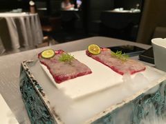 -左庭右院鲜牛肉火锅黑金店(陆家嘴中心店)