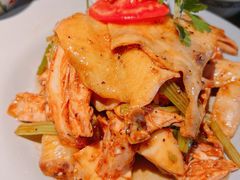 -大头虾越式风味餐厅(光明广场店)