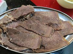 -老石黑山羊毛驴肉火锅(金凯广场店)