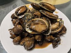 拼酱螺-日丰园海肠水饺·老字号大连海鲜(小平岛总店)