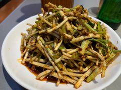 -鸿顺老铁锅美蛙鱼府(解放碑店)