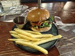 -BIGHOUSE·大房子电影主题融合餐厅(盐河巷店)