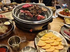 -青瓦餐厅·生鱼片·韩园烤肉(西塔店)