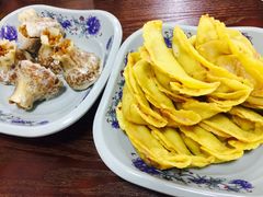 -老新隆牛肉锅贴(新街口店)