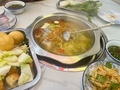 -光头药膳鸡(莱茵小镇店)