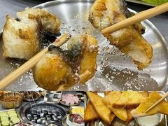 -围炉肉舍•炭烤活鳗•丹东海鲜烤肉(步行街店)
