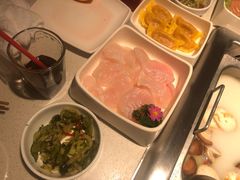 -海底捞火锅鲜切牛肉主题店(长寿路店)