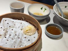 -馋三尺蟹粉小笼(人民广场店)