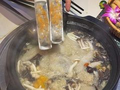-润泽园椰子鸡(汇一城店)