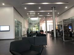 售后大厅-杭州中升之星奔驰4S店(滨江店)