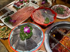 -城墙拐拐火锅(三峡广场黑金冠店)