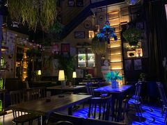 -临界音乐酒馆·小龙虾·江湖菜(华熙LIVE·鱼洞店)