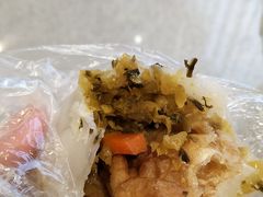 -上海虹口糕团(福州路店)