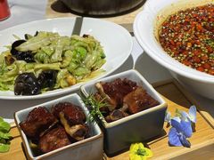 -小河盐帮·私家菜·烤鸭(三元桥·霄云路店)
