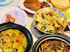 -梅利汴京烤鸭•开封豫菜地标店(东大街店)