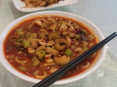 新疆炒米粉-巴扎美食·新疆菜·西域歌舞表演餐厅(新疆大厦店)