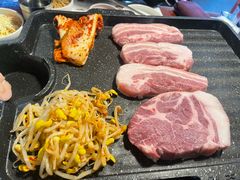 -Dombe豚(黑猪肉街店)