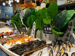 -领鲜活海鲜榴莲自助火锅(东门店)