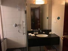 -华雅花园大酒店