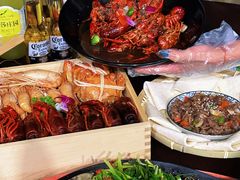 -聚汇三少·龙虾·中餐厅(莫邪路新天地店)