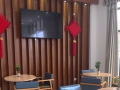 -赫尔森口腔·牙齿种植修复