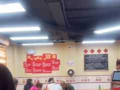 -明姨仔潮汕美食·碳炉猪脚·汕尾牛腩饭·起片鸡煲(起义路店)