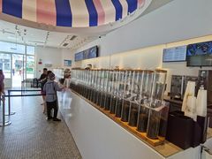 -喜茶(迪士尼小镇DP店)
