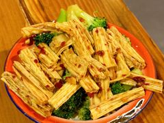 -矮子粉店1985·长沙米粉(湘春路店)