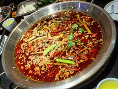 -小饕荟雅安贡椒鱼鲜馆(广福桥店)