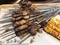 -东大桥小国抻面烧烤(长通路店)