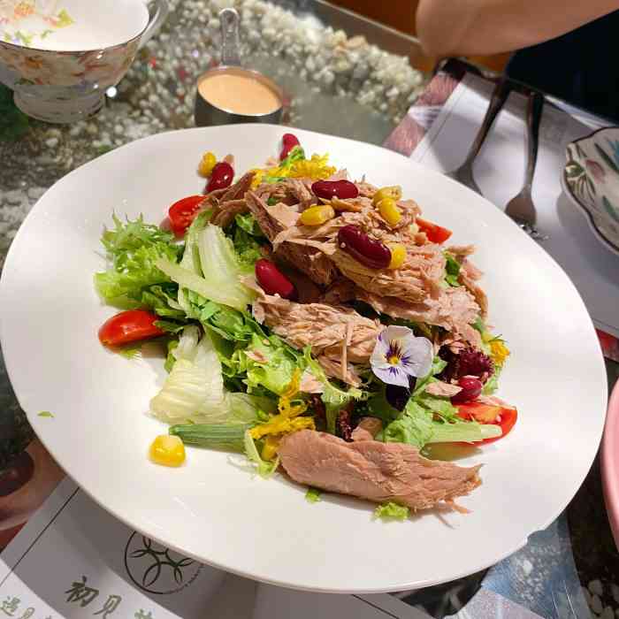 初见花厨(武清万达店)-"[薄荷]环境:环境还算不错,很适合情侣.