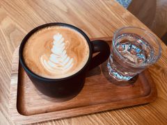 -星巴克臻选(上海合生汇1F店)