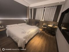 -天港漫非酒店(宁波火车站联丰路店)