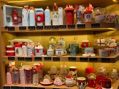 零售区-星巴克(前滩世贸中心店)
