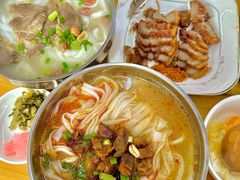 -肇兴特色牛肉粉