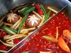 -湊湊火锅·茶憩(东城万达店)