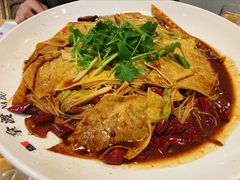 -拿渡·水煮鱼麻辣香锅(王府井奥莱·香江小镇店)