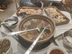 -菌小白火锅(时尚天河店)