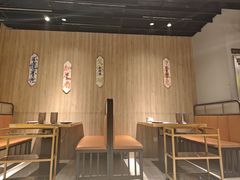 -牛串门串串香(东直门簋街总店)