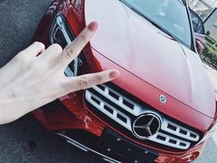 -天津波士信达奔驰4S店(卫津南路店)