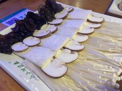 -小小河边鱼(天润城店)