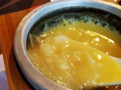 黄焖鱼翅配丝苗米饭-三利音·东方司宴(外滩店)